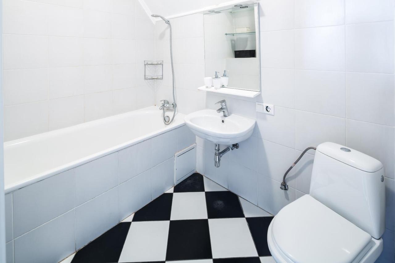 Romari Два Поверхи Apartment Lviv Bagian luar foto